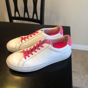 Woman by Common Projects Sneakers